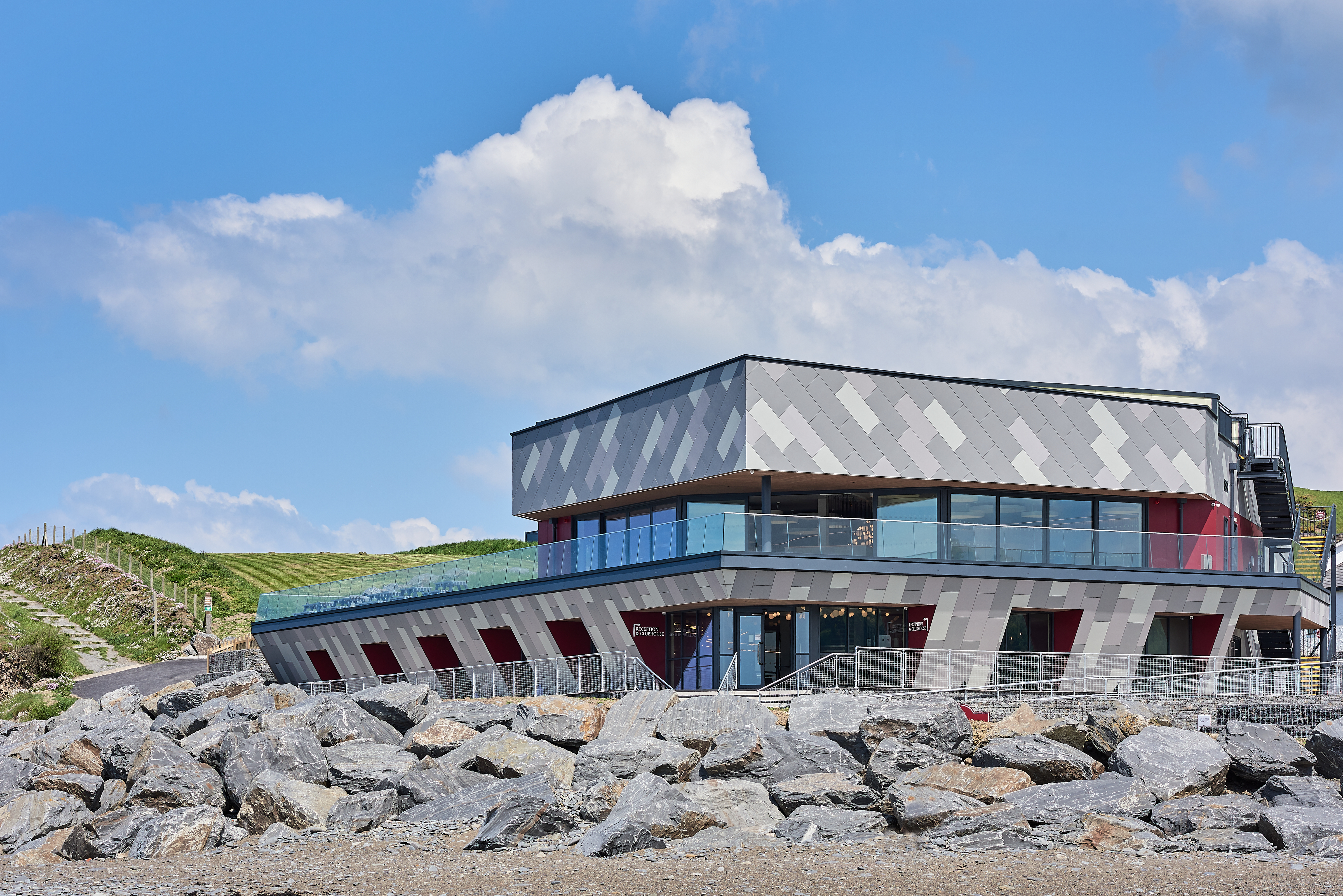 Hardie® Panel: Aber Bay Leisure Centre 